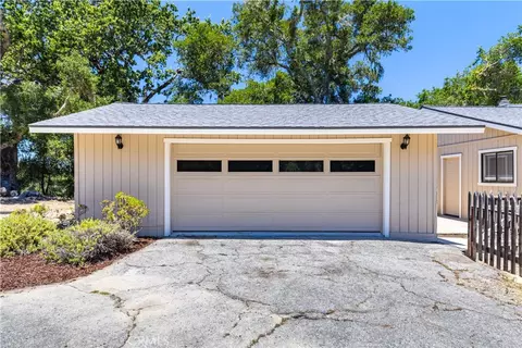 Exterior - 7905 San Gregorio Rd, Atascadero, CA 93422 photo 3 of 12