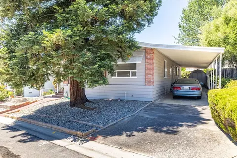 106 Vista, Paso Robles, CA 93446 photo 2