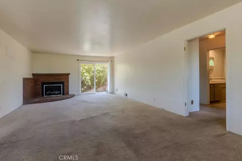 Living - 750 Tanner, Paso Robles, CA 93446 photo 2 of 5