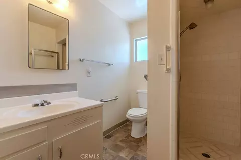 Bath - 750 Tanner, Paso Robles, CA 93446 photo 2 of 2