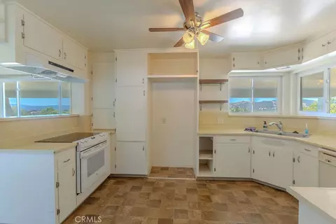 Kitchen - 750 Tanner, Paso Robles, CA 93446 photo 2 of 3