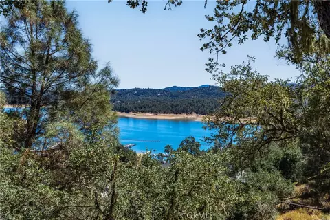 2743 Lookout Loop, Bradley, CA 93426 photo 6