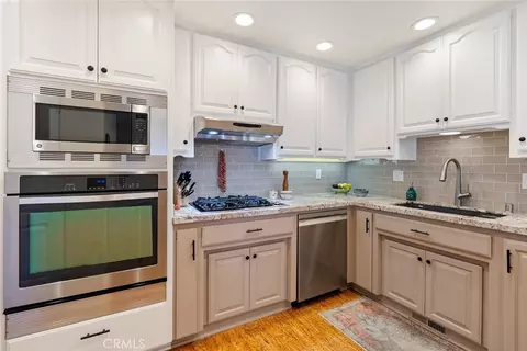Kitchen - 735 Piney Way, Morro Bay, CA 93442 photo 1 of 3