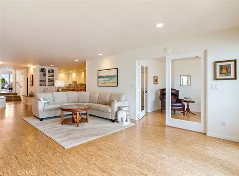 Living - 735 Piney Way, Morro Bay, CA 93442 photo 2 of 3