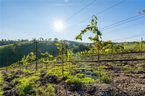 Other - 550 Villa Lots Rd, Paso Robles, CA 93446 photo 3 of 6