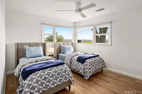 Bedroom - 550 Villa Lots Rd, Paso Robles, CA 93446 photo 5 of 8
