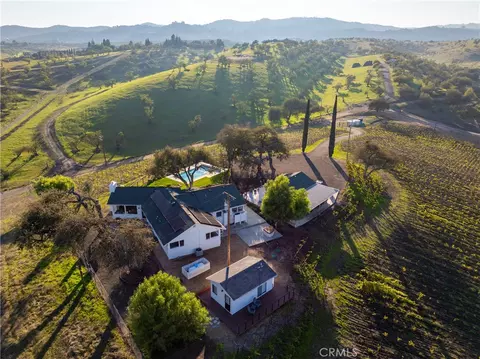 View/Area - 550 Villa Lots Rd, Paso Robles, CA 93446 photo 1 of 1