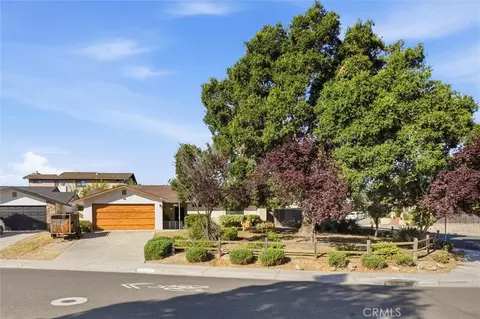 Exterior - 834 Nicklaus, Paso Robles, CA 93446 photo 1 of 7