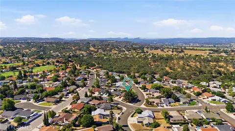 View/Area - 834 Nicklaus, Paso Robles, CA 93446 photo 7 of 12