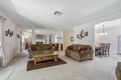 Living - 834 Nicklaus, Paso Robles, CA 93446 photo 2 of 2