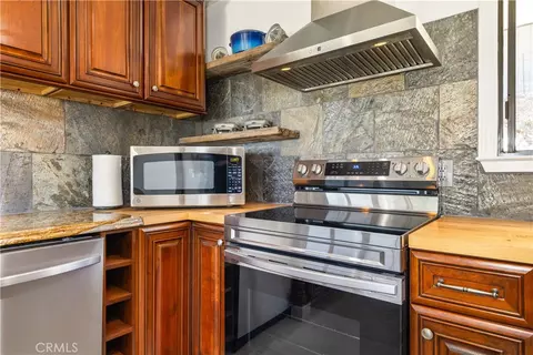 Kitchen - 840 Madrone, Paso Robles, CA 93446 photo 2 of 7