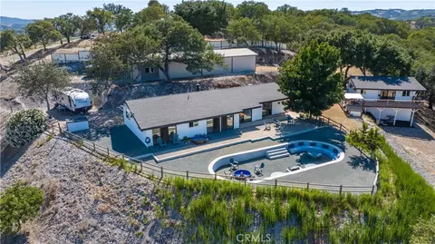 840 Madrone, Paso Robles, CA 93446 photo 5