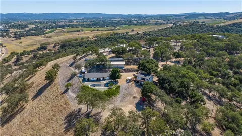 840 Madrone, Paso Robles, CA 93446 photo 3