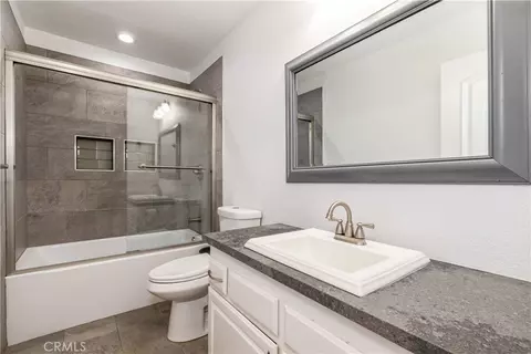 Bath - 840 Madrone, Paso Robles, CA 93446 photo 3 of 5
