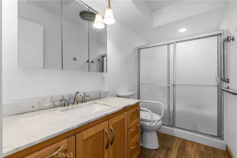 Bath - 840 Madrone, Paso Robles, CA 93446 photo 5 of 5