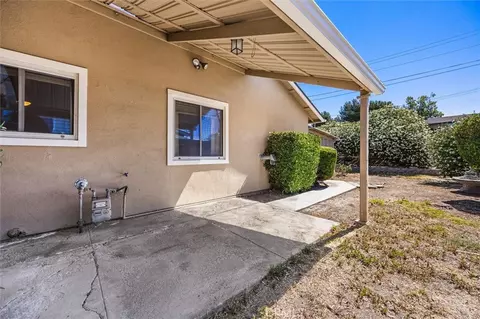 Exterior - 1229 Dorothy, Paso Robles, CA 93446 photo 4 of 7