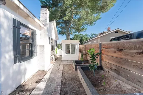 Exterior - 127 Capitol Hl, Paso Robles, CA 93446 photo 4 of 7