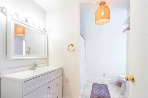 Bath - 127 Capitol Hl, Paso Robles, CA 93446 photo 2 of 2
