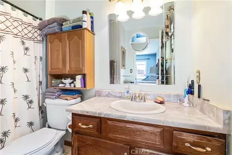 Bath - 1105 Parkview Ln, Paso Robles, CA 93446 photo 3 of 4