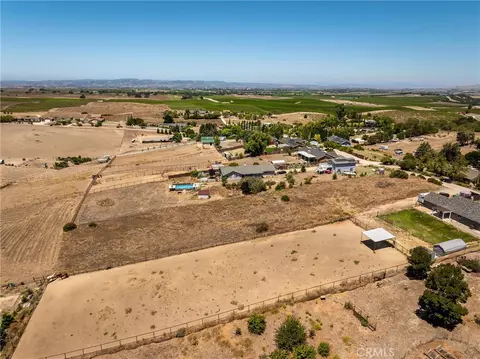 8290 Plane View Pl, Paso Robles, CA 93446 photo 10