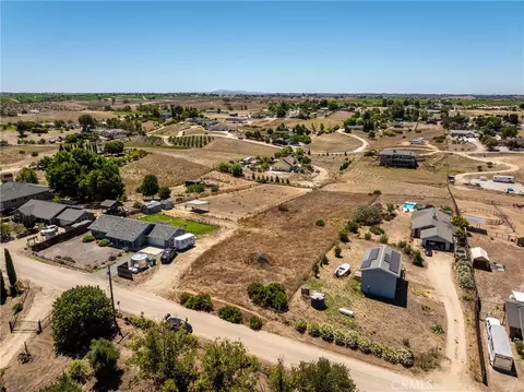 8290 Plane View Pl, Paso Robles, CA 93446 photo 7