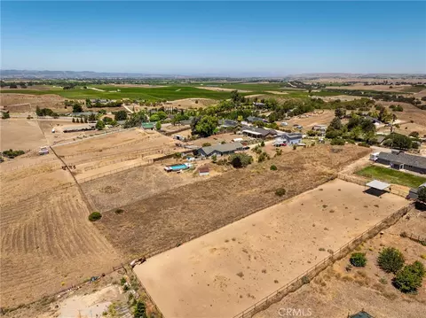 8290 Plane View Pl, Paso Robles, CA 93446 photo 15