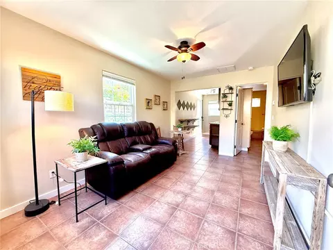Living - 2015 Oak, Paso Robles, CA 93446 photo 3 of 3