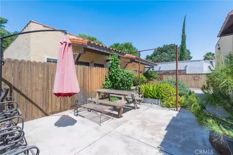 Exterior - 2015 Oak, Paso Robles, CA 93446 photo 2 of 7
