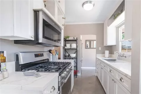 Kitchen - 2015 Oak, Paso Robles, CA 93446 photo 2 of 2