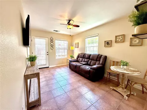 Living - 2015 Oak, Paso Robles, CA 93446 photo 2 of 3