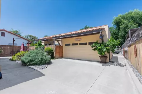 Exterior - 2015 Oak, Paso Robles, CA 93446 photo 3 of 7