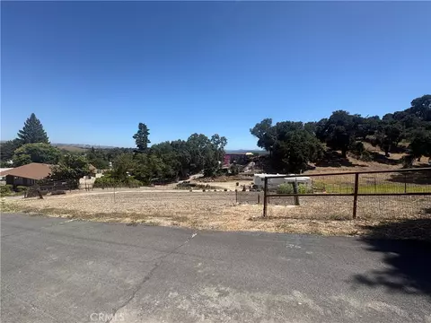 357 Crum Rd, Templeton, CA 93465 photo 7