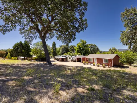 Exterior - 610 Allen Ct, Templeton, CA 93465 photo 8 of 14