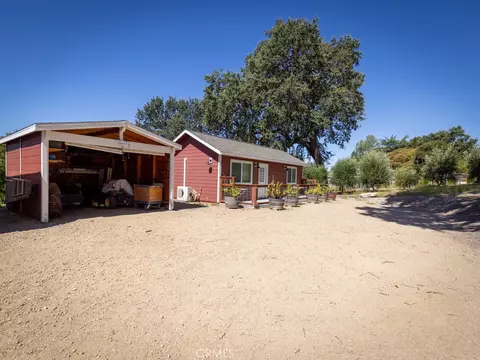 Exterior - 610 Allen Ct, Templeton, CA 93465 photo 12 of 14