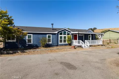 8740 Martinez Dr, San Miguel, CA 93451