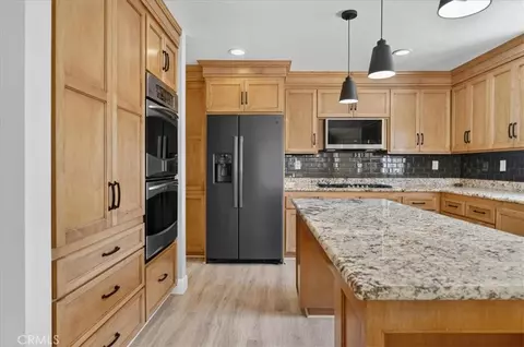 Kitchen - 941 Pellham, Lompoc, CA 93436 photo 5 of 8
