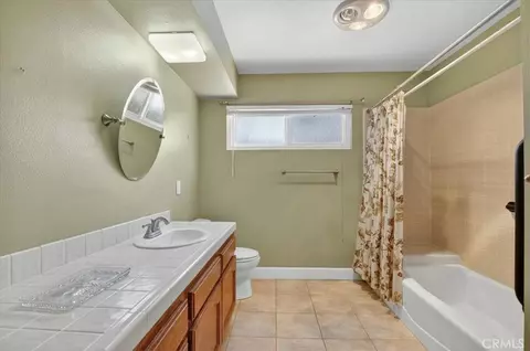 Bath - 941 Pellham, Lompoc, CA 93436 photo 8 of 9