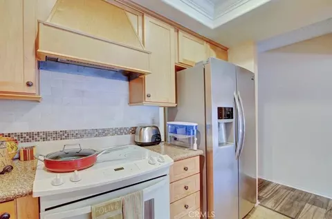 Kitchen - 3944 Mesa Cir, Lompoc, CA 93436 photo 4 of 4