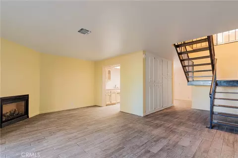 Living - 158 Flag Way, Paso Robles, CA 93446 photo 4 of 6