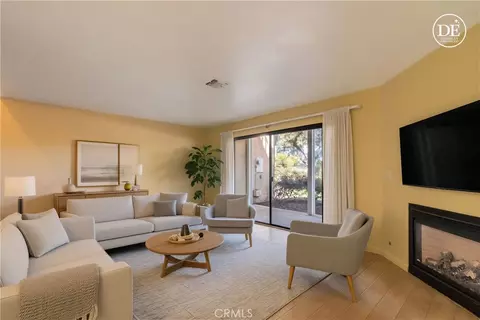 Living - 158 Flag Way, Paso Robles, CA 93446 photo 1 of 6