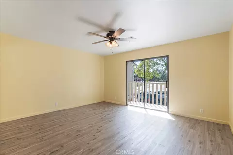 Living - 158 Flag Way, Paso Robles, CA 93446 photo 5 of 6