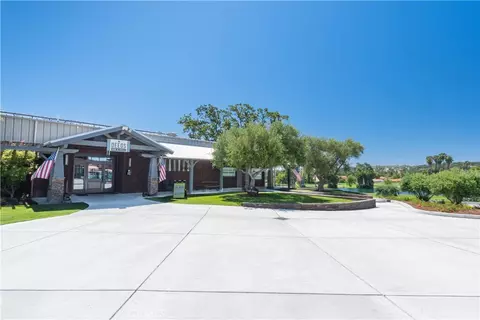 Exterior - 158 Flag Way, Paso Robles, CA 93446 photo 9 of 10