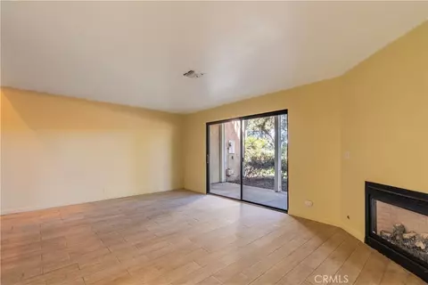 Living - 158 Flag Way, Paso Robles, CA 93446 photo 2 of 6