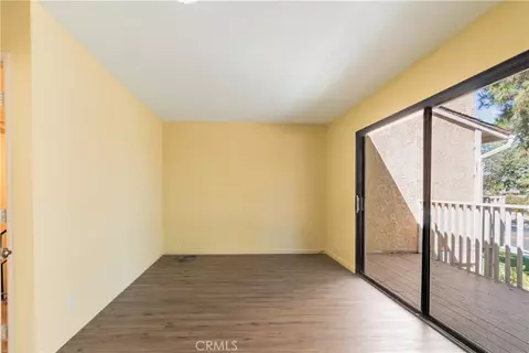 Living - 158 Flag Way, Paso Robles, CA 93446 photo 6 of 6