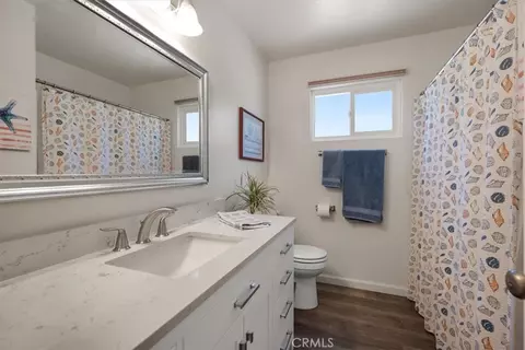 Bath - 151 Jennifer Ct, Grover Beach, CA 93433 photo 2 of 2