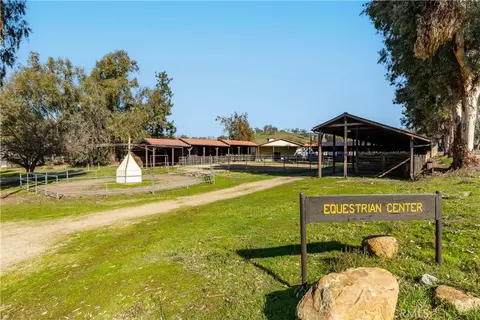 Exterior - 1615 Buggywhip Ln, Paso Robles, CA 93446 photo 15 of 15