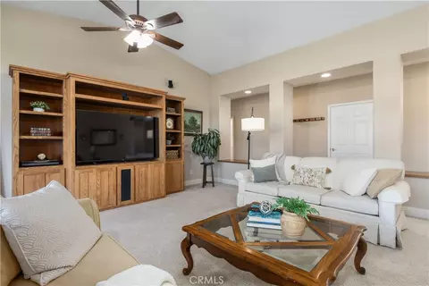Living - 1615 Buggywhip Ln, Paso Robles, CA 93446 photo 4 of 5
