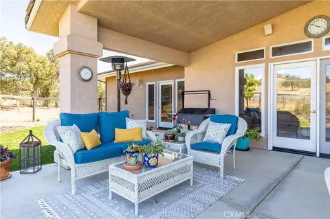 Exterior - 1615 Buggywhip Ln, Paso Robles, CA 93446 photo 6 of 15