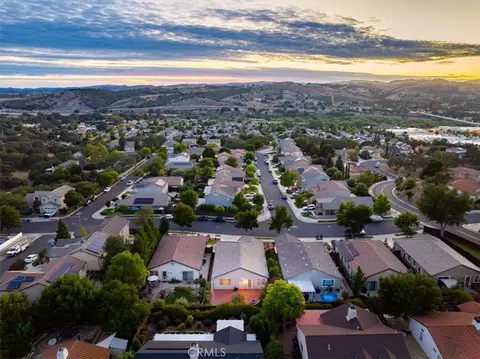 View/Area - 1754 Brahma, Paso Robles, CA 93446 photo 5 of 7