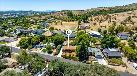 View/Area - 370 Pacific Ave, Paso Robles, CA 93446 photo 1 of 12